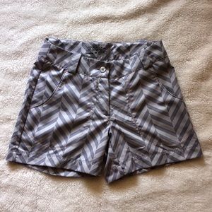 Nike Golf Women”s Size 2 Shorts